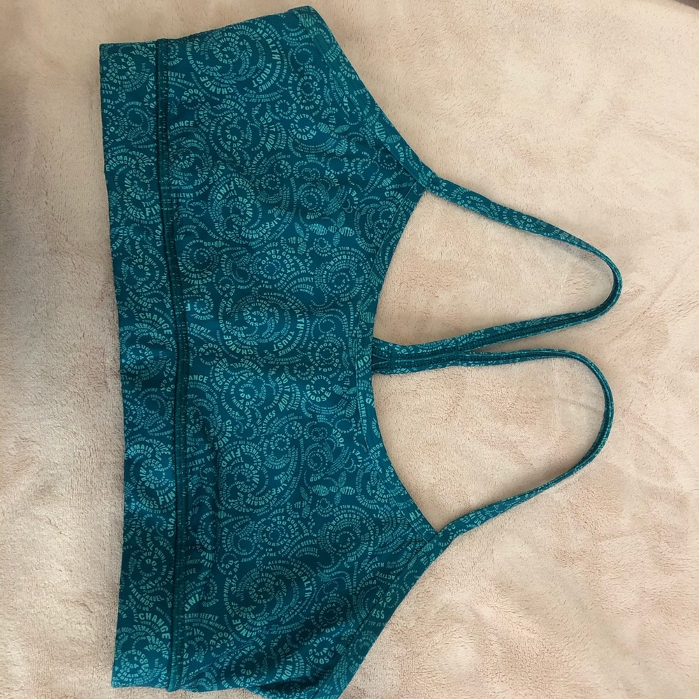 🦋SALE🦋 Lululemon flow y bra